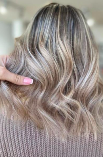 Blonding specialists Wantage